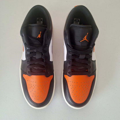 Jordan men's low starfish white-orange-black