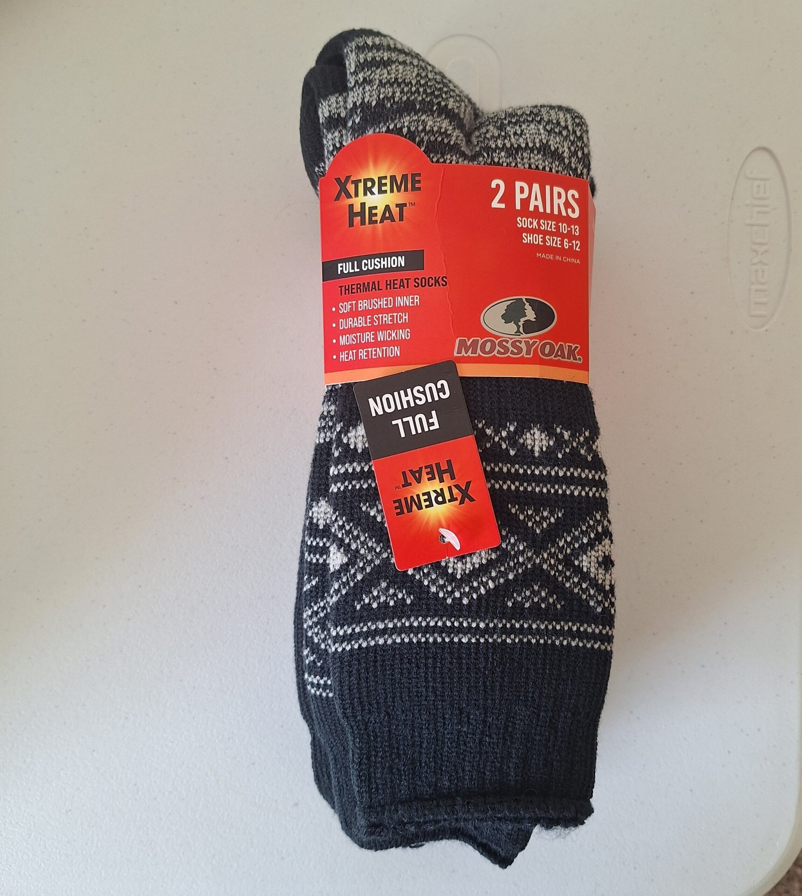 mossy oak men's  extreme heat socks 2-pair - Image 1