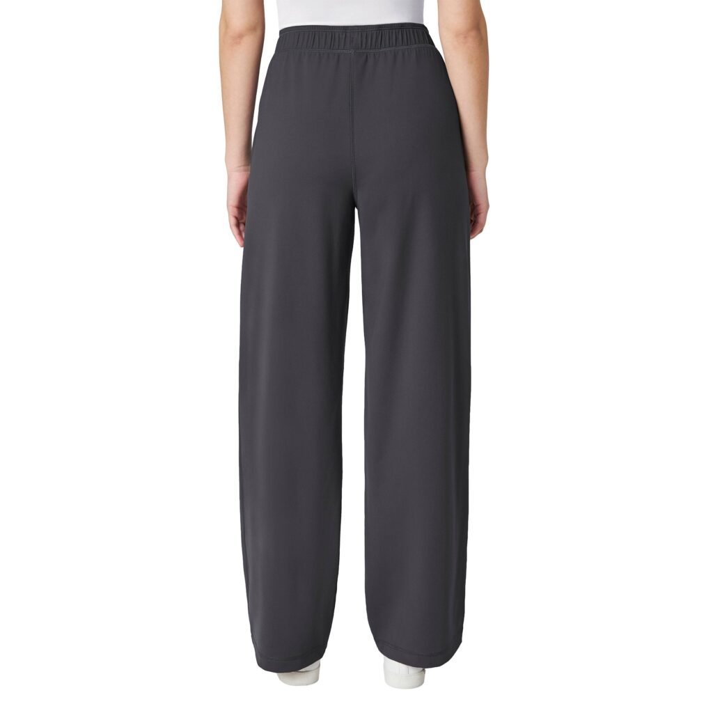 Mondetta Women's Active Pant – Comfortable Relaxed Fit with Pockets