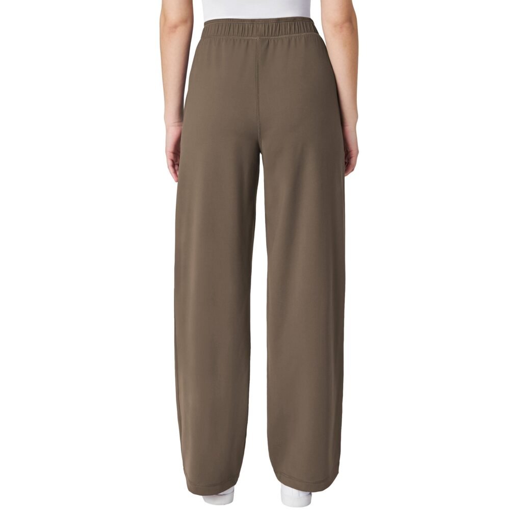 Mondetta Women's Active Pant – Comfortable Relaxed Fit with Pockets